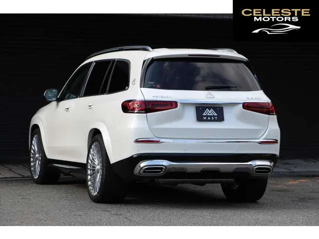 MERCEDES MAYBACH GLS 2023 — photo 2 sur 8