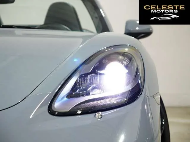 PORSCHE 718 Boxster 2024 — photo 6 sur 8