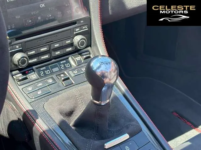 PORSCHE 718 Boxster 2024 — photo 6 sur 8