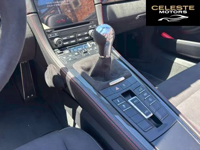 PORSCHE 718 Boxster 2024 — photo 8 sur 8
