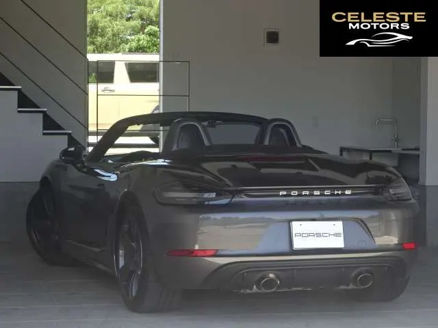 PORSCHE 718 Boxster 2021 — photo 8 sur 8