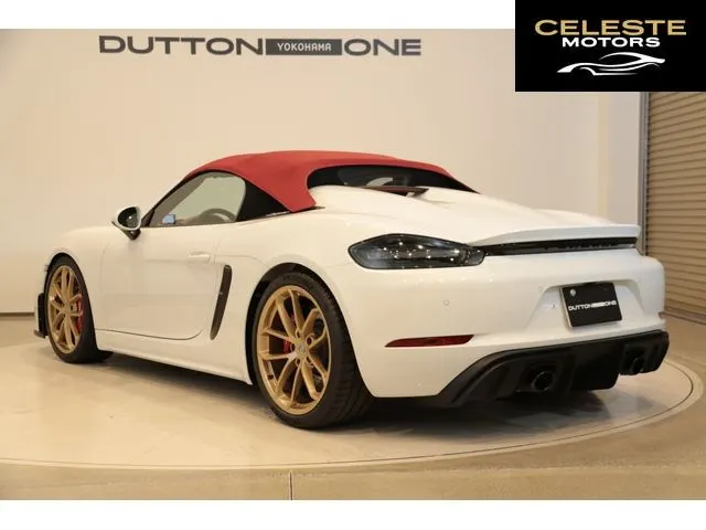 PORSCHE 718 Spider 2022 — photo 7 sur 8