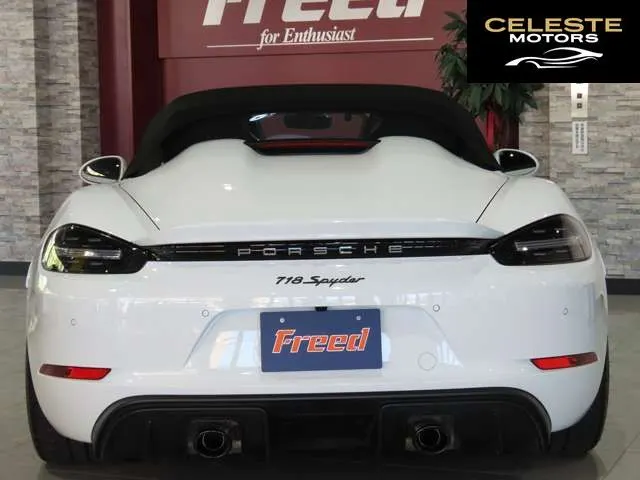 PORSCHE 718 Spider 2023 — photo 5 sur 8