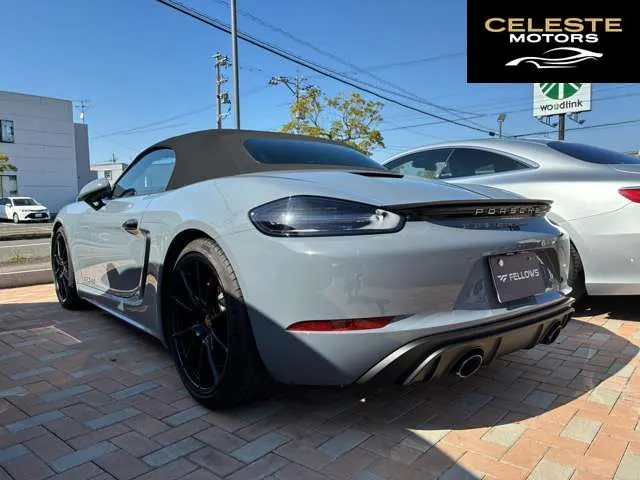 PORSCHE 718 Boxster 2024 — photo 8 sur 8
