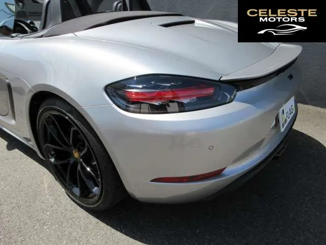 PORSCHE 718 Boxster 2024 — photo 3 sur 8