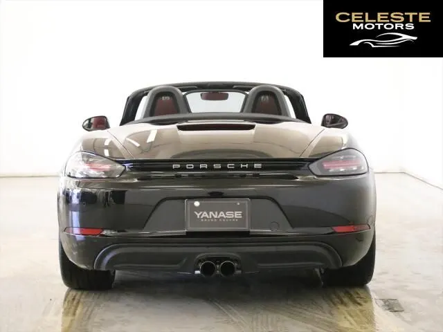 PORSCHE 718 Boxster 2019 — photo 1 sur 8