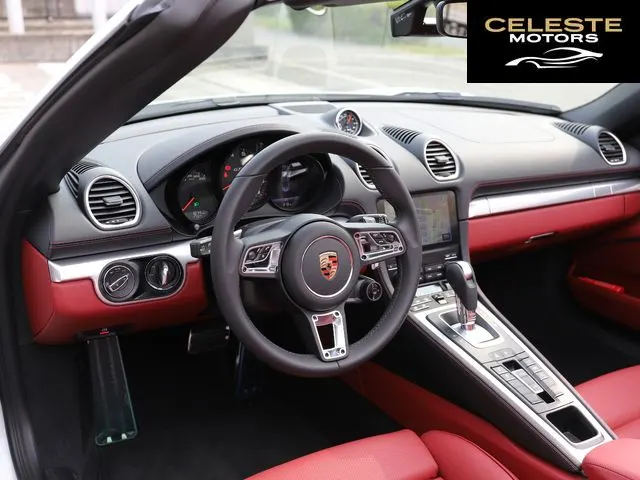PORSCHE 718 Boxster 2026 — photo 8 sur 8