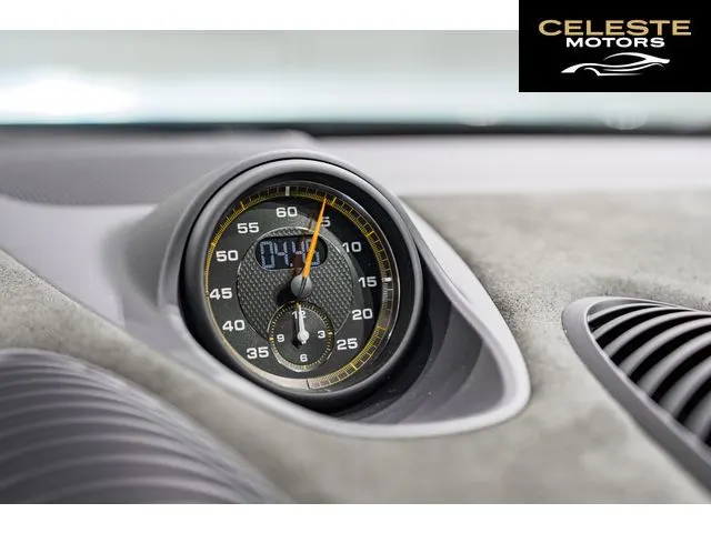 PORSCHE 718 Cayman 2024 — photo 5 sur 8
