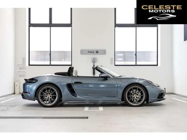 PORSCHE 718 Boxster 2025 — photo 3 sur 8