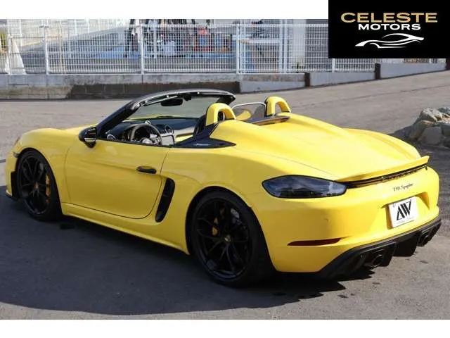 PORSCHE 718 Spider 2021 — photo 5 sur 8