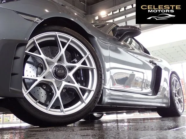 PORSCHE 718 Spider 2024 — photo 2 sur 8