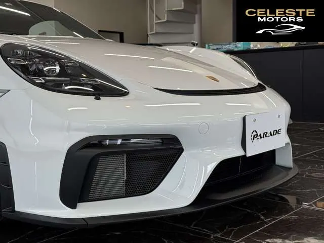 PORSCHE 718 Spider 2022 — photo 4 sur 8