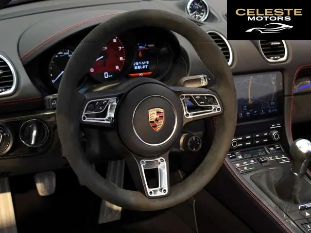 PORSCHE 718 Boxster 2024 — photo 6 sur 8