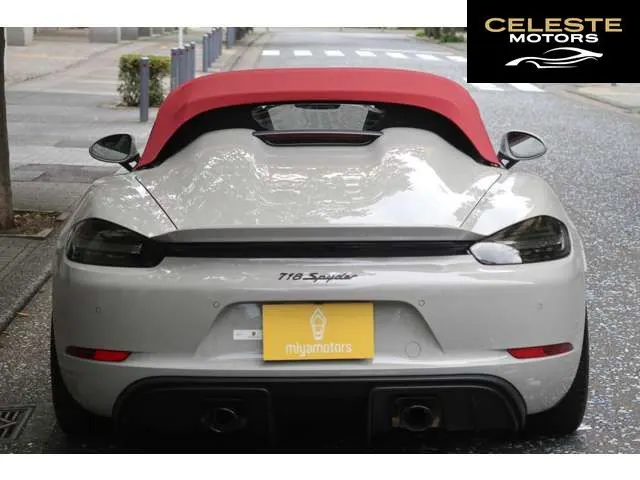 PORSCHE 718 Spider 2021 — photo 2 sur 8