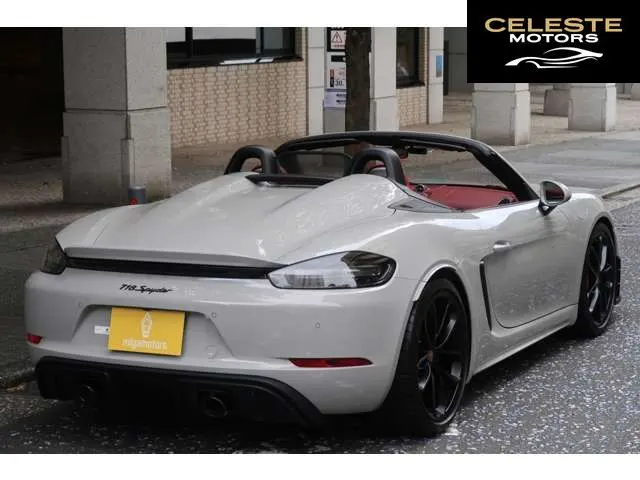 PORSCHE 718 Spider 2021 — photo 5 sur 8