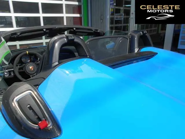 PORSCHE 718 Spider 2024 — photo 8 sur 8