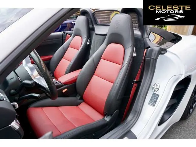 PORSCHE 718 Boxster 2024 — photo 5 sur 8