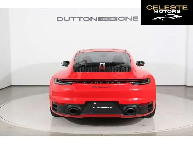 PORSCHE 911 2024 — photo 6 sur 8