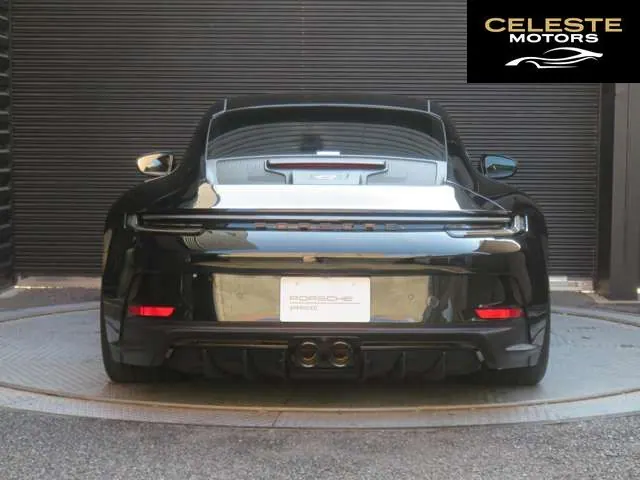 PORSCHE 911 2024 — photo 5 sur 8