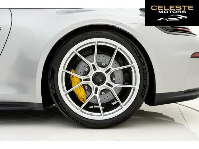 PORSCHE 911 2026 — photo 8 sur 8