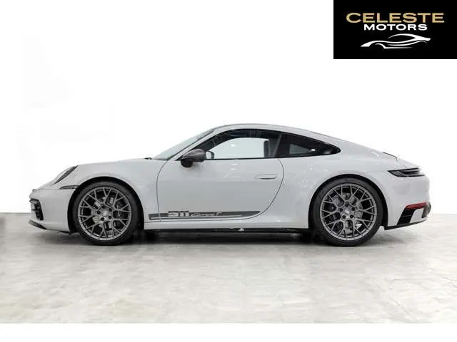 PORSCHE 911 2024 — photo 2 sur 8