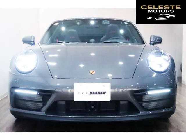 PORSCHE 911 2024 — photo 3 sur 8