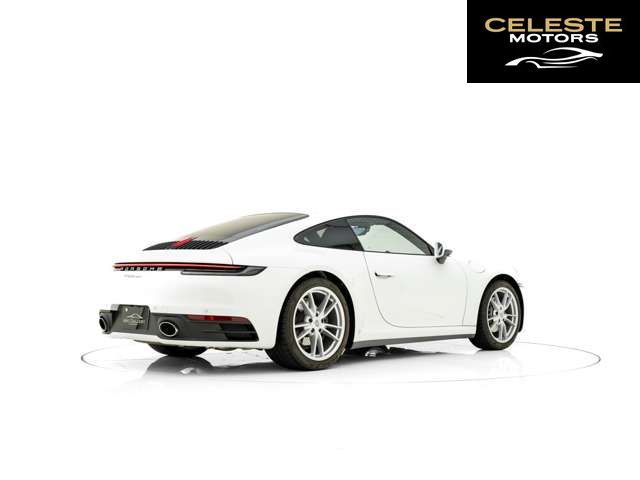 PORSCHE 911 2024 — photo 3 sur 8