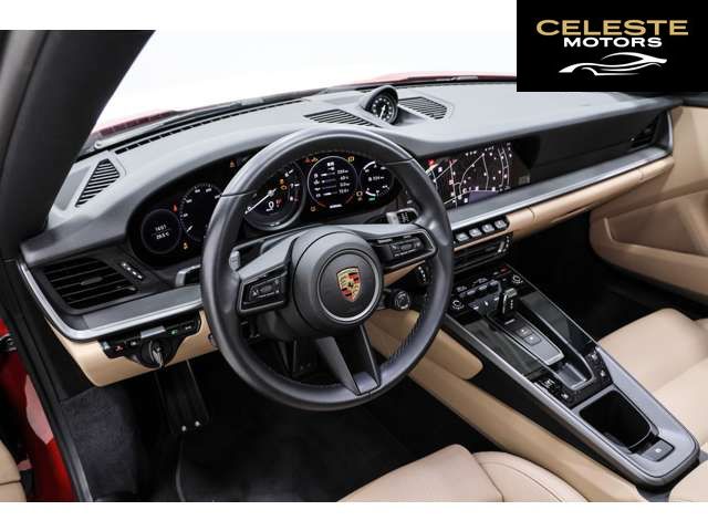 PORSCHE 911 2021 — photo 7 sur 8
