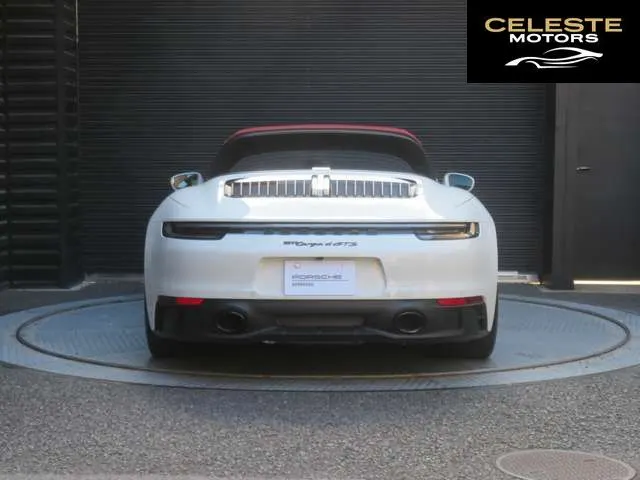 PORSCHE 911 2024 — photo 5 sur 8