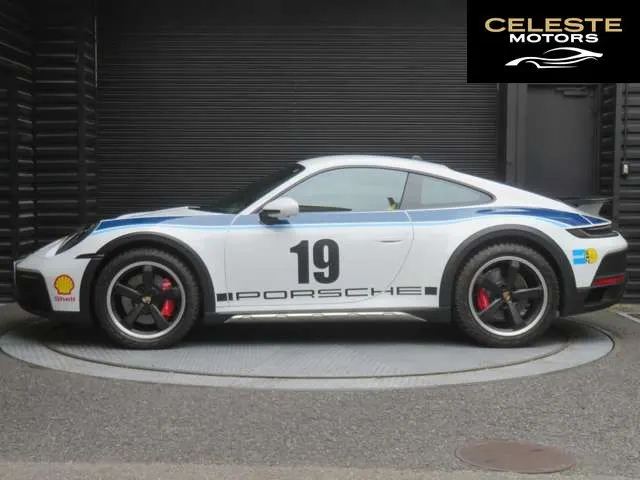 PORSCHE 911 2023 — photo 2 sur 8