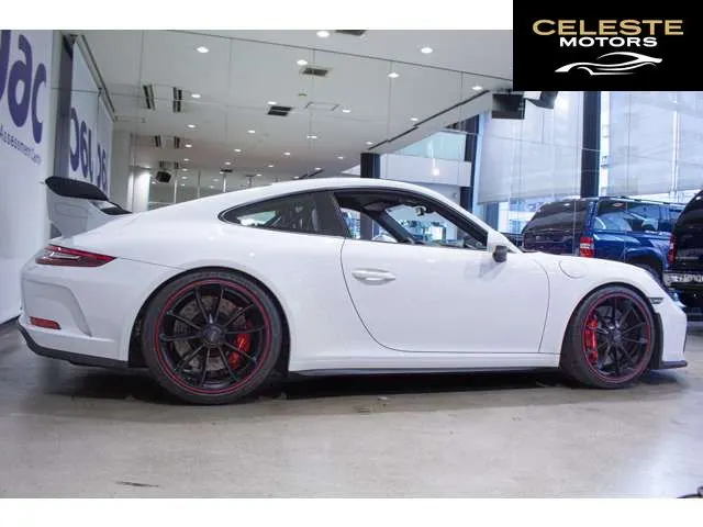 PORSCHE 911 2019 — photo 4 sur 8