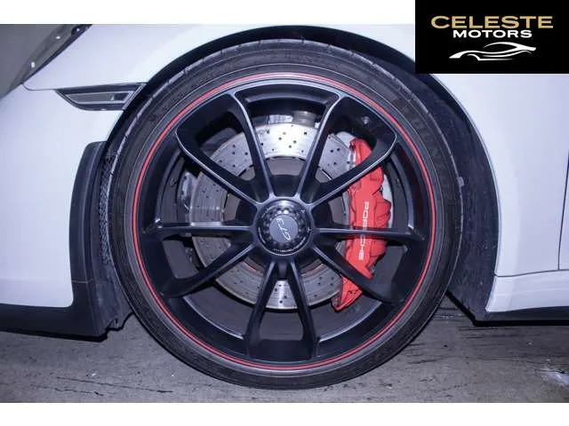 PORSCHE 911 2019 — photo 8 sur 8