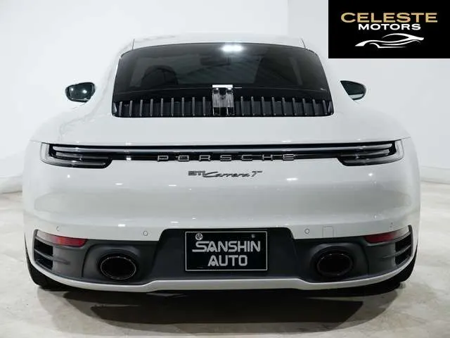 PORSCHE 911 2022 — photo 2 sur 8