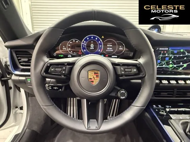 PORSCHE 911 2025 — photo 5 sur 8
