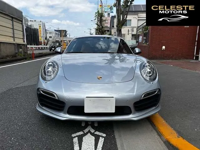 PORSCHE 911 2015 — photo 6 sur 8