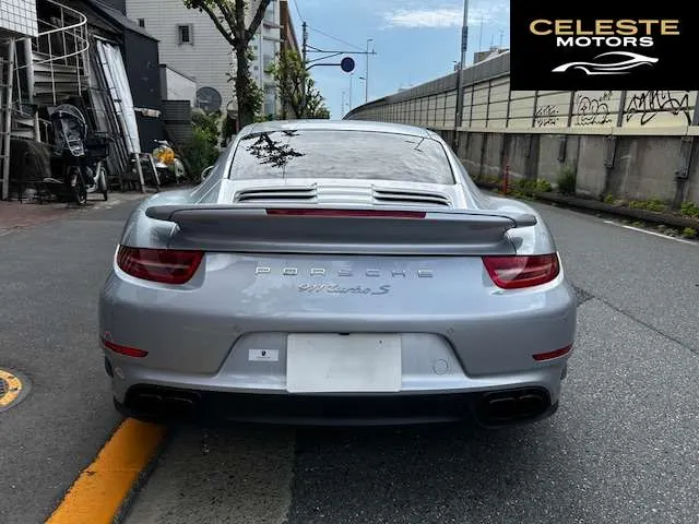 PORSCHE 911 2015 — photo 7 sur 8