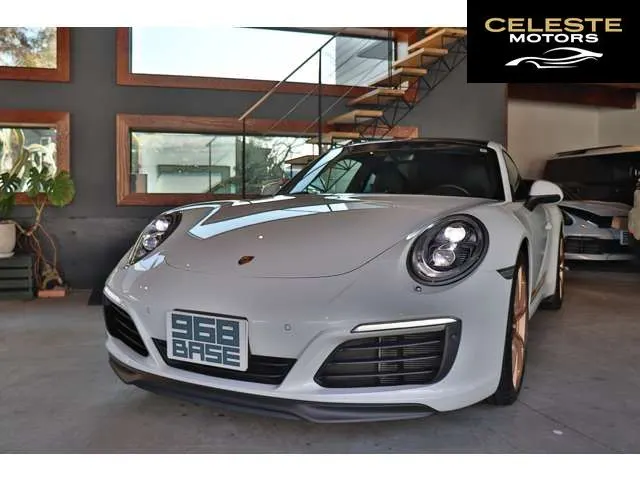 PORSCHE 911 2018 — photo 4 sur 8