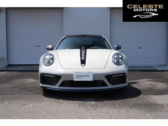 PORSCHE 911 2024 — photo 2 sur 8