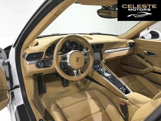 PORSCHE 911 2014 — photo 6 sur 8