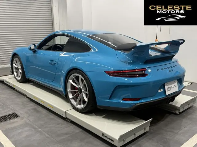 PORSCHE 911 2019 — photo 2 sur 8