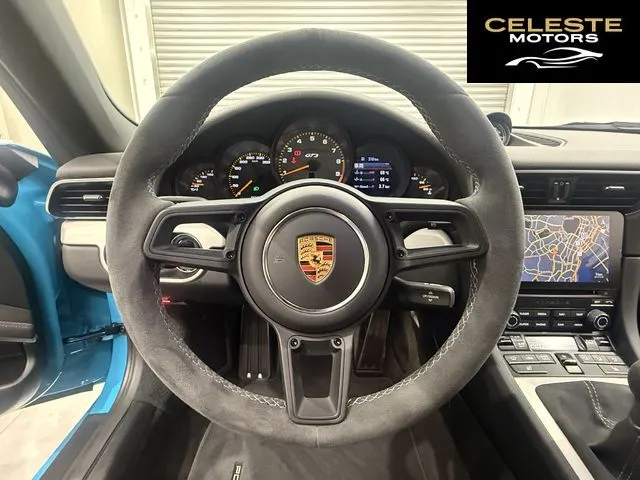 PORSCHE 911 2019 — photo 5 sur 8