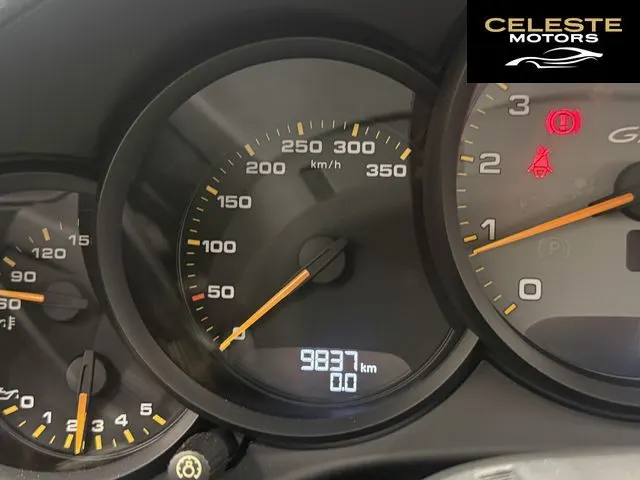 PORSCHE 911 2019 — photo 7 sur 8