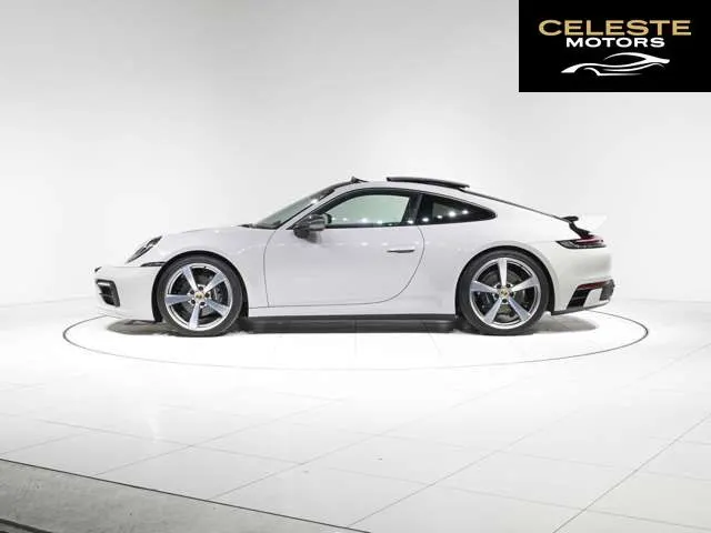 PORSCHE 911 2024 — photo 5 sur 8