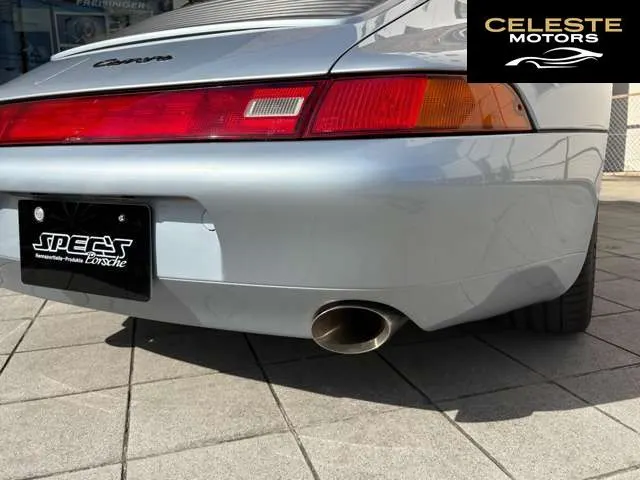 PORSCHE 911 1996 — photo 8 sur 8