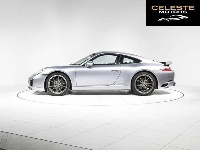 PORSCHE 911 2018 — photo 5 sur 8