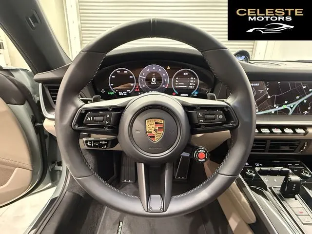 PORSCHE 911 2025 — photo 5 sur 8