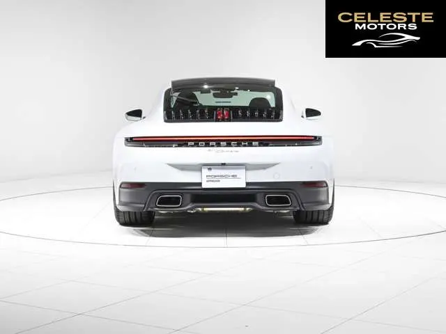 PORSCHE 911 2024 — photo 3 sur 8