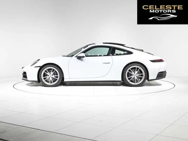 PORSCHE 911 2024 — photo 5 sur 8