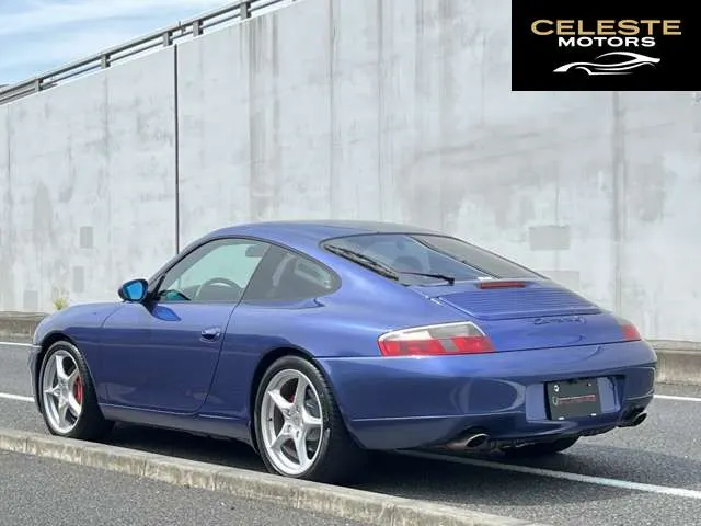 PORSCHE 911 2000 — photo 7 sur 8