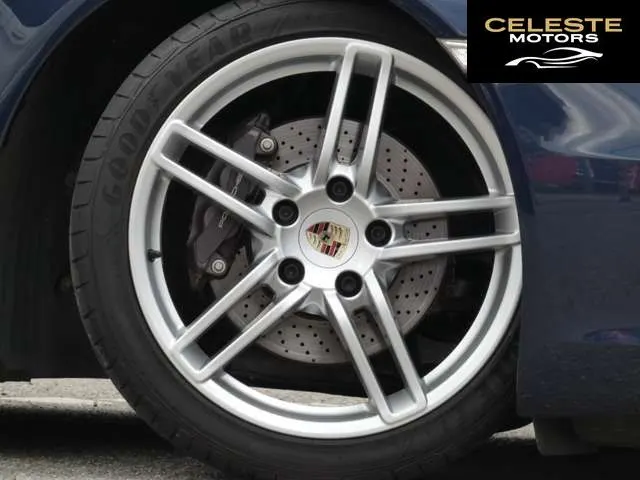 PORSCHE 911 2012 — photo 2 sur 8
